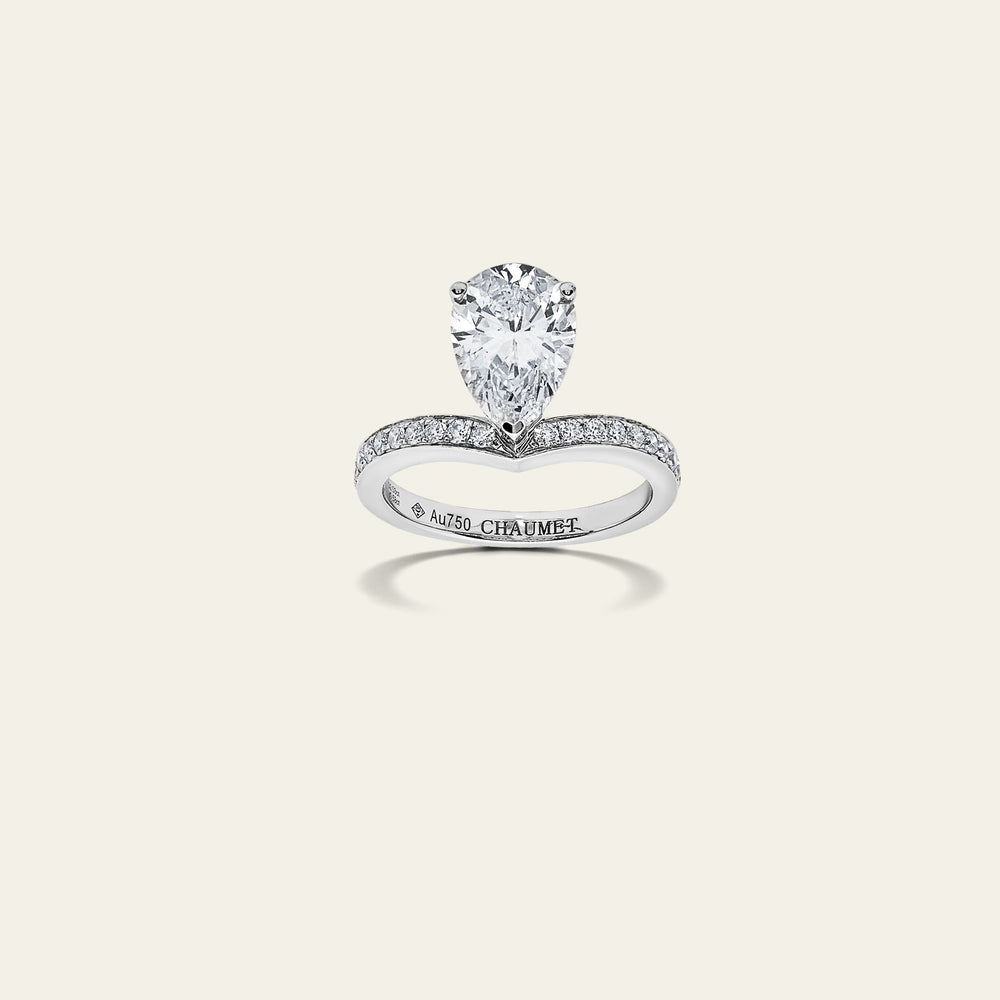 Chaumet 'Joséphine Aigrette' Solitaire Ring - View 4