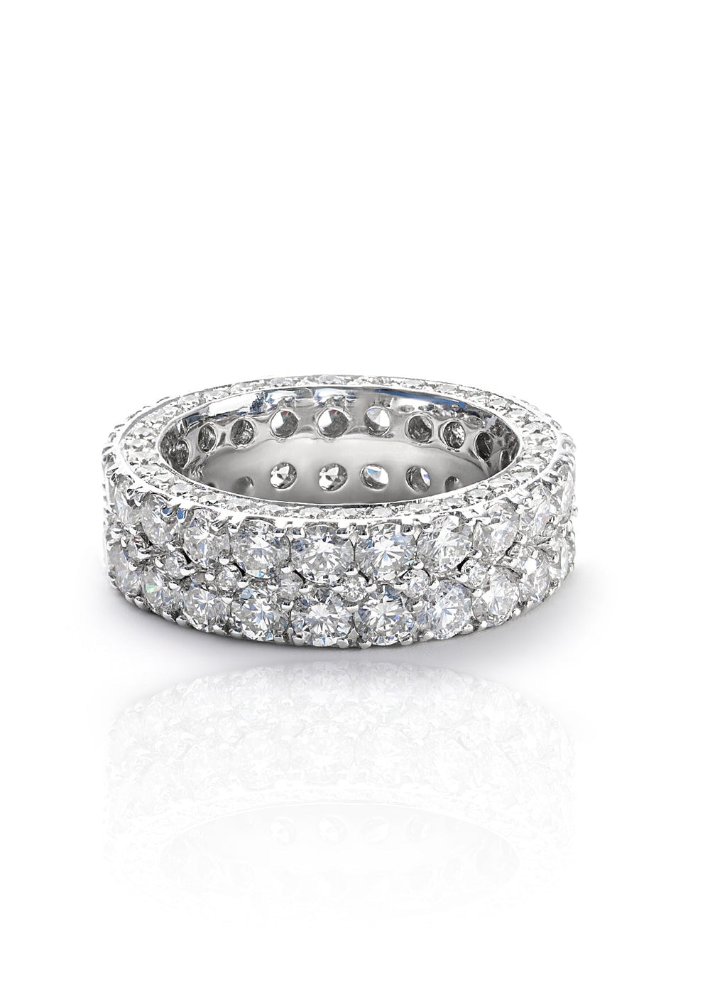 Anillo de boda con diamantes