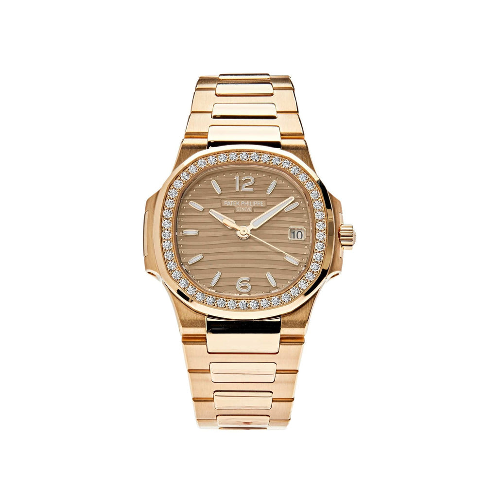 Patek Philippe Nautilus 7010/1R-012 Cuarzo Oro Rosa Bisel de Diamantes