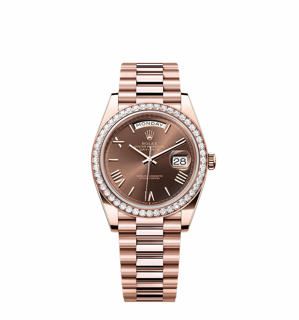 Rolex Day-Date 228235 Rose Gold Chocolate Roman Dial Diamond Bezel - View 3