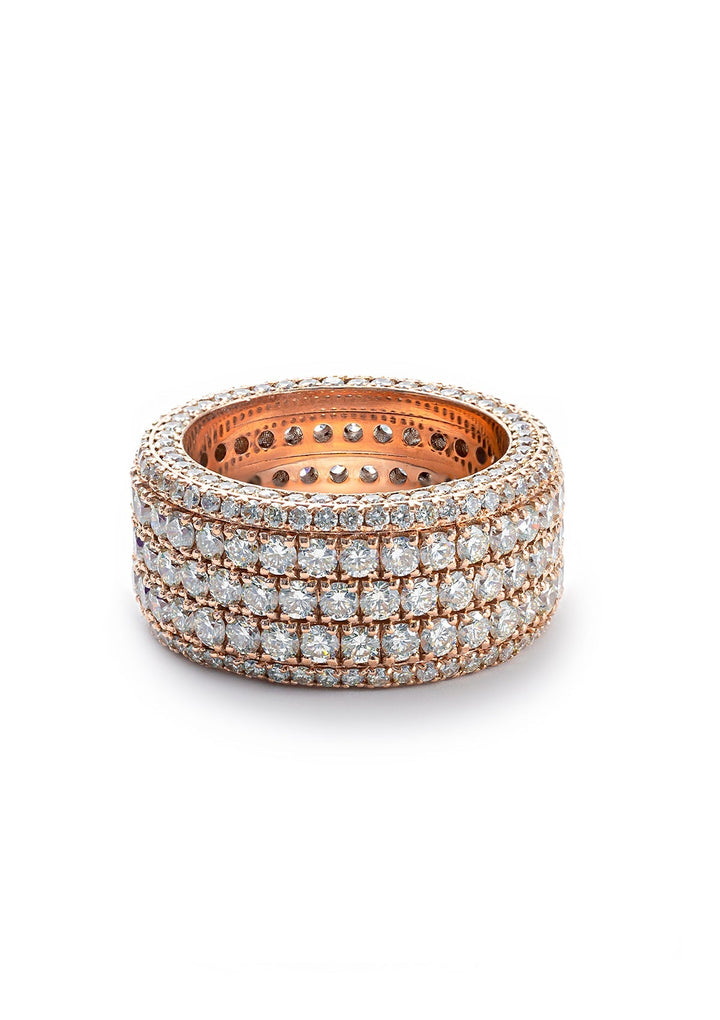 Anillo de boda con diamantes
