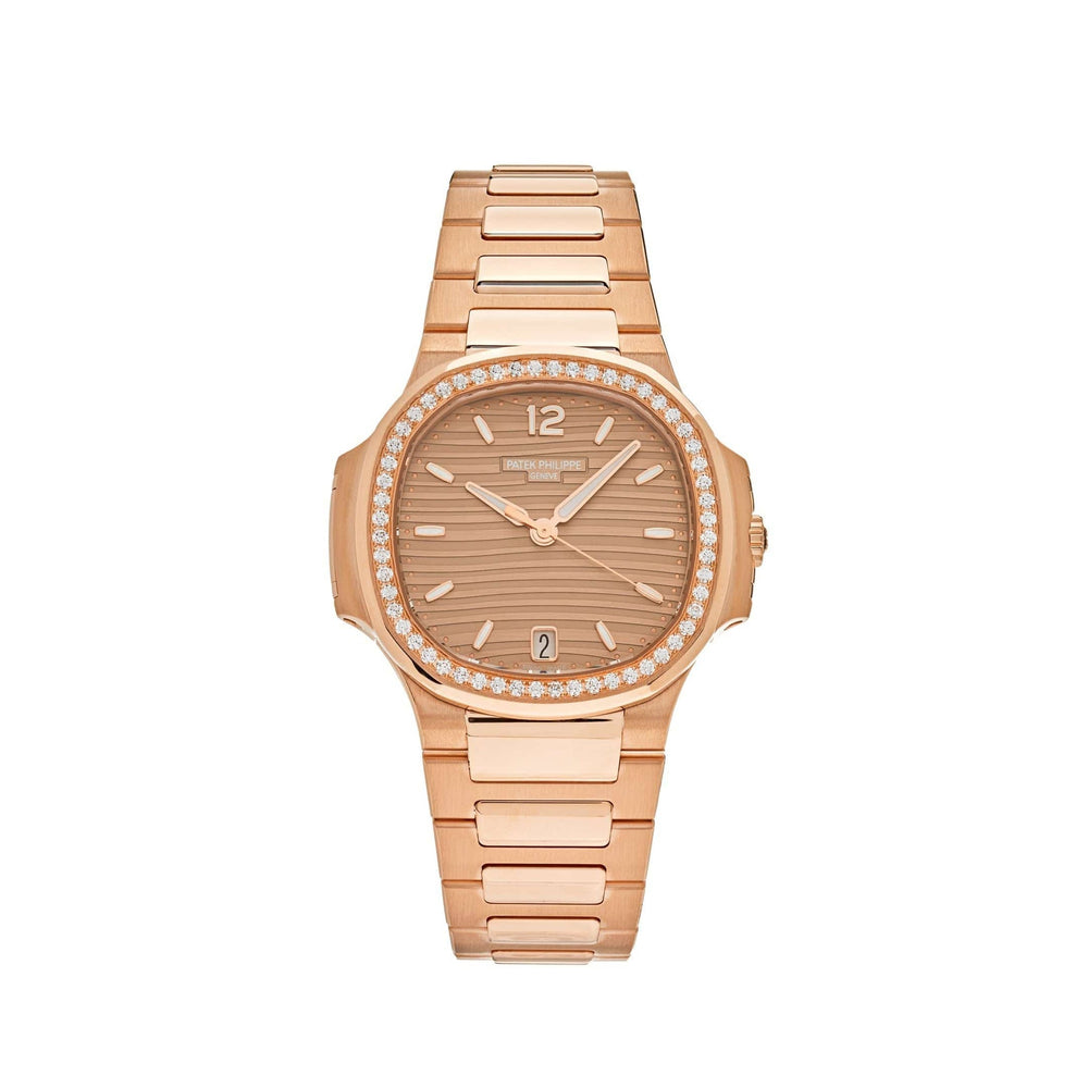 Patek Philippe Nautilus 7118/1200R-010 'Ladies' Rose Gold (2021) - View 3