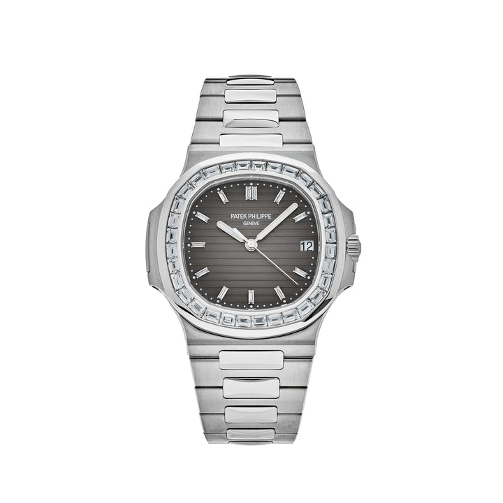 Patek Philippe Nautilus 5711/110P-001 Platinum Grey Dial Diamond Bezel - View 12