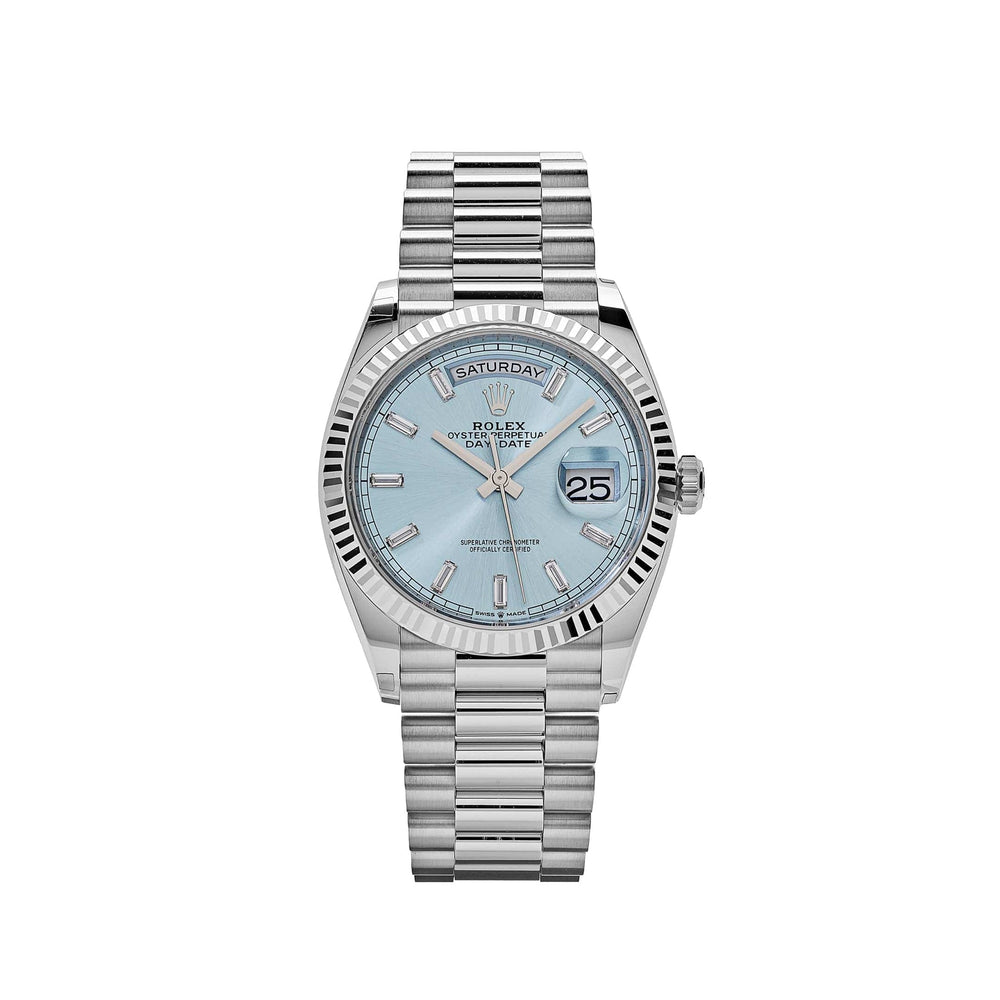 Rolex Day-Date 128236 Platinum Ice Blue Baguette Dial - View 4