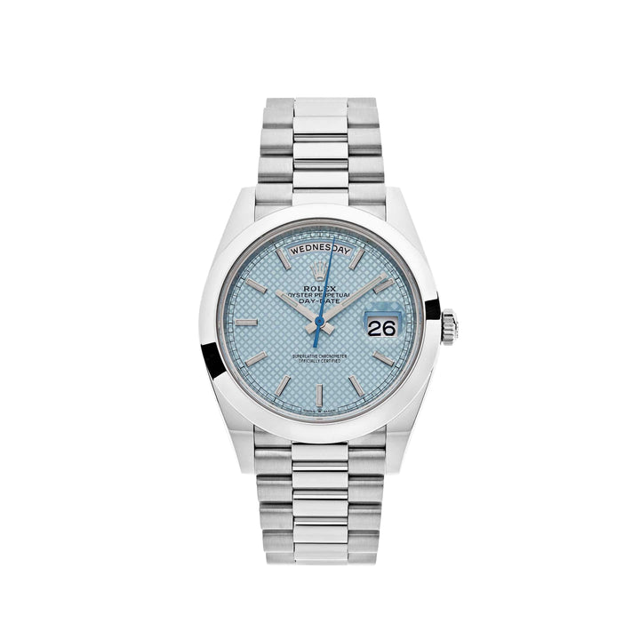 Rolex Day-Date 228206 Platinum Ice Blue Diagonal Motif Dial (2022) - View 13