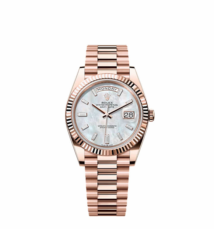 Rolex Day-Date 228235 Rose Gold Mother Of Pearl Diamond Dial - View 3