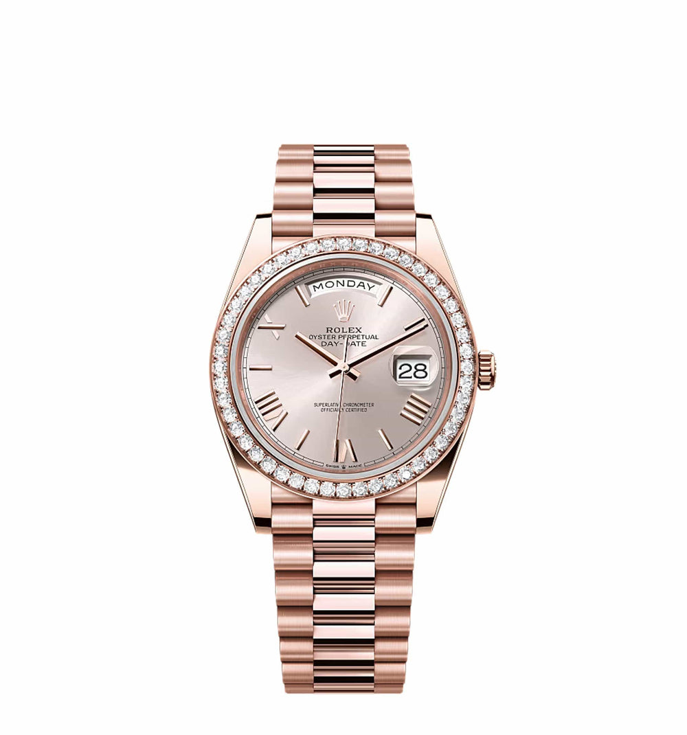 Rolex Day-Date 228235 Rose Gold Sundust Roman Dial Diamond Bezel - View 3