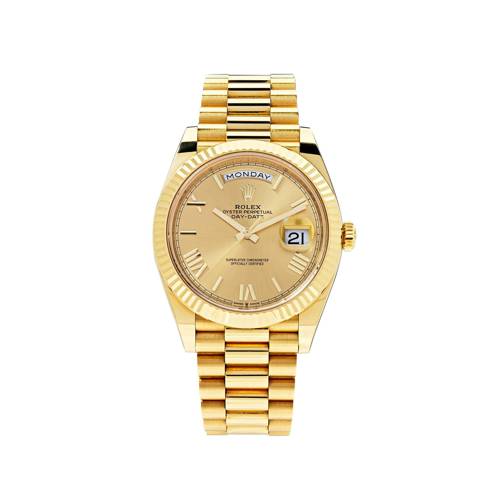 Rolex Day-Date 228238 Yellow Gold Champagne Roman Dial (2024) - View 6
